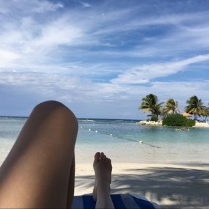 Meet your Posher, Julie